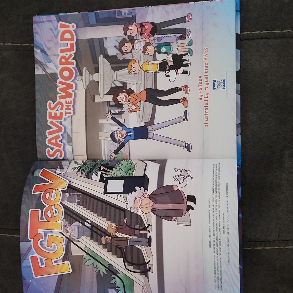 Book - Picture 4 of 5